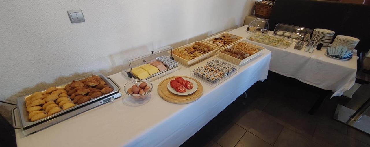 Aposperides Hotel Livadi  Екстер'єр фото
