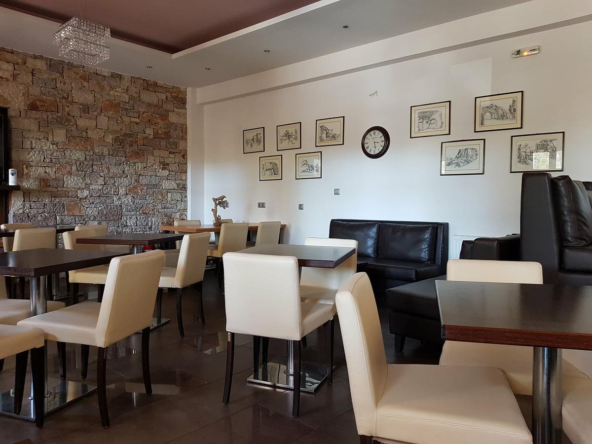Aposperides Hotel Livadi  Екстер'єр фото